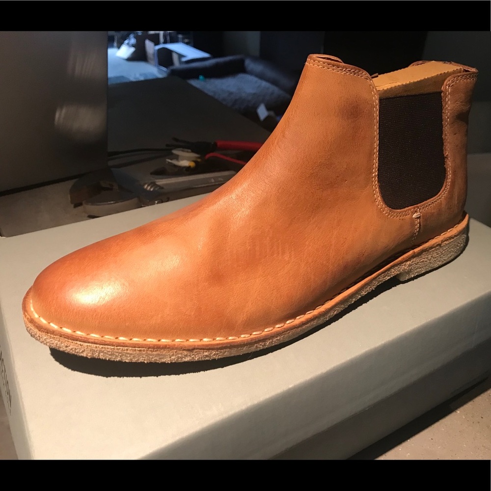 Kenneth Cole Reaction Men’s Chelsea Boots Cognac